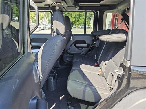 2021 Jeep Wrangler Unlimited Sport Altitude