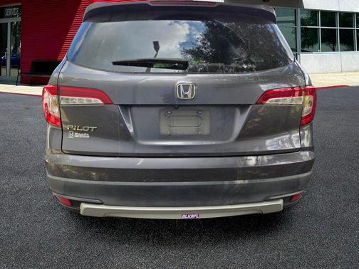 Modern Steel Metallic 2020 Honda Pilot 2WD EX-L