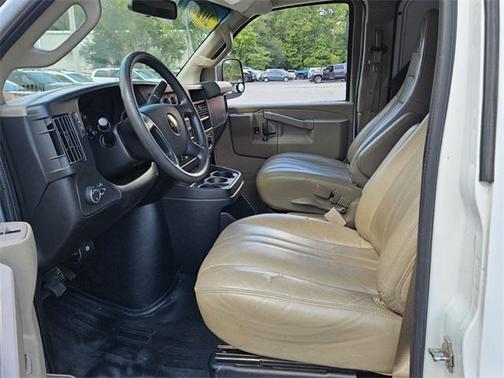2021 Chevrolet Express 2500 RWD 2500 Regular Wheelbase WT