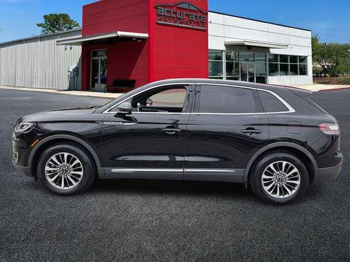 2020 Lincoln Nautilus Standard