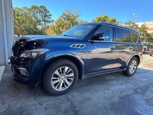 2017 INFINITI QX80 Base