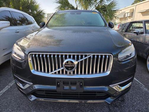 Gray 2022 Volvo XC90 T6 Inscription