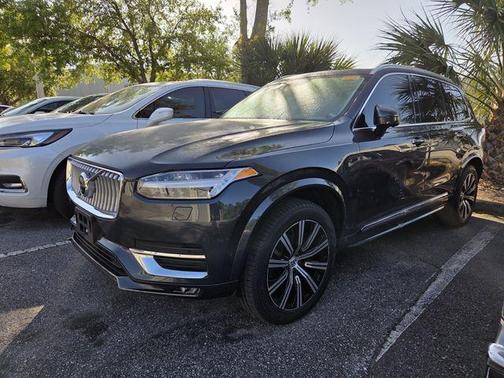 Gray 2022 Volvo XC90 T6 Inscription