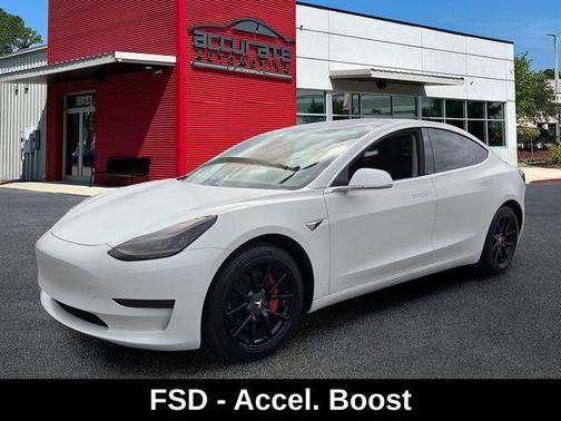 Pearl White Multi-Coat 2019 Tesla Model 3 Long Range