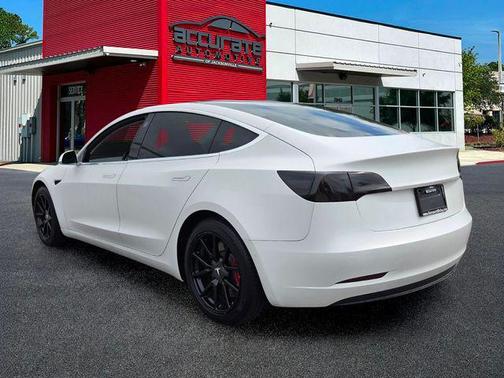 Pearl White Multi-Coat 2019 Tesla Model 3 Long Range