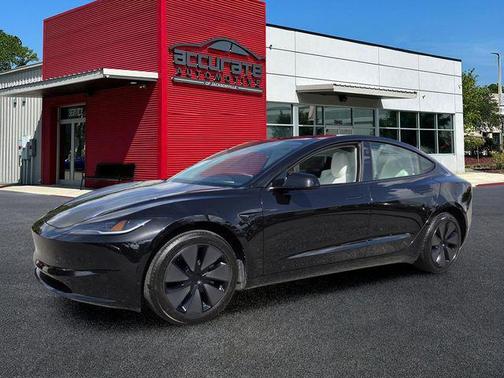 Pearl White Multi-Coat 2025 Tesla Model 3 Long Range