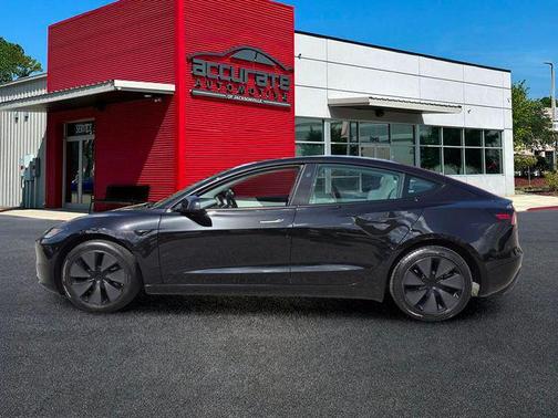 Pearl White Multi-Coat 2025 Tesla Model 3 Long Range