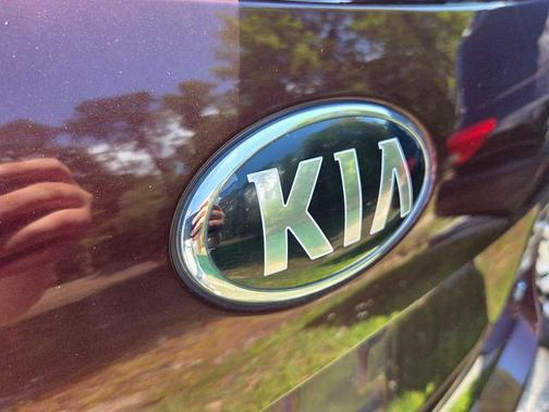 Sangria 2019 Kia Sorento LX