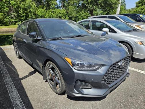 2019 Hyundai Veloster Base