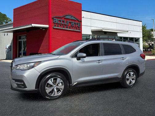 Ice Silver Metallic 2022 Subaru Ascent Premium 7-Passenger