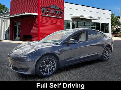 Gray 2021 Tesla Model 3 Long Range