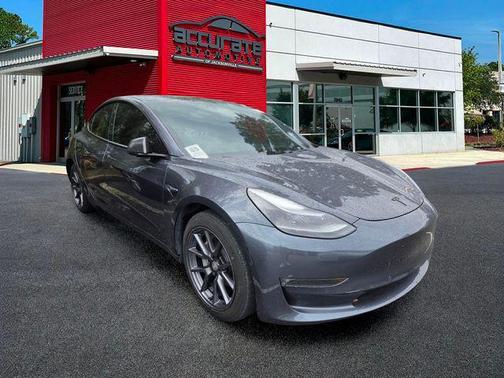 Gray 2021 Tesla Model 3 Long Range
