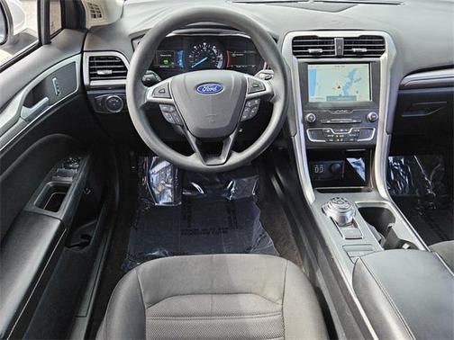 2020 Ford Fusion Hybrid SE