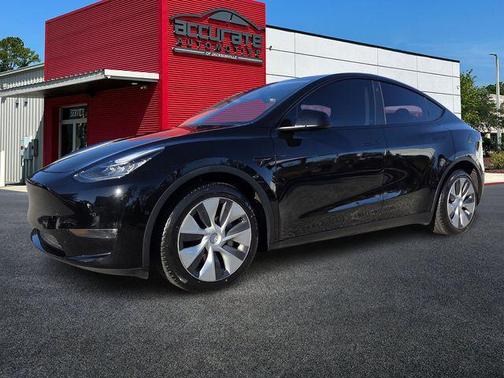 2021 Tesla Model Y Long Range Dual Motor All-Wheel Drive