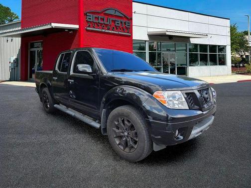 Magnetic Black Pearl 2019 Nissan Frontier SV