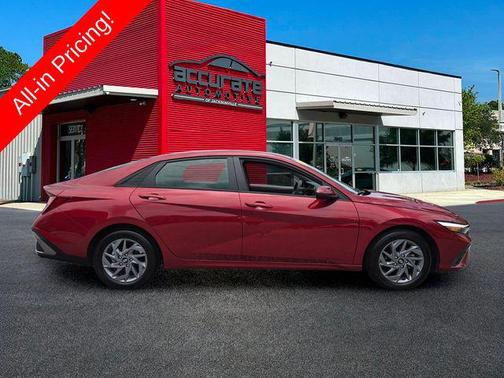Ultimate Red 2024 Hyundai ELANTRA SEL