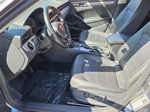 2020 Volkswagen Passat 2.0T SE
