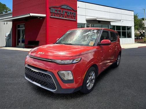 Inferno Red 2022 Kia Soul LX