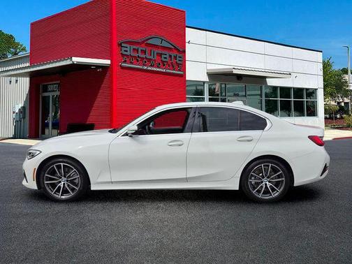 Alpine White 2020 BMW 330 330i