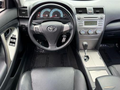 2011 Toyota Camry SE
