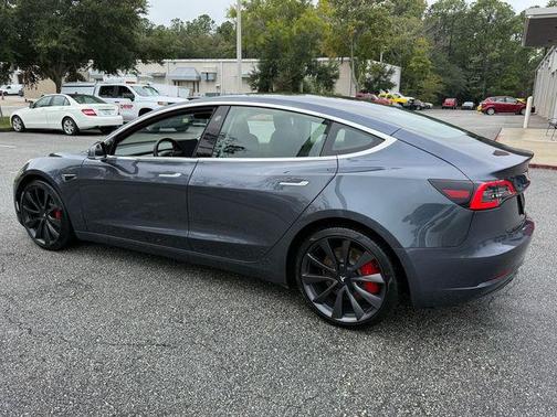 2020 Tesla Model 3 Performance
