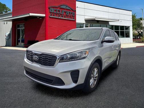 Sparkling Silver 2019 Kia Sorento L