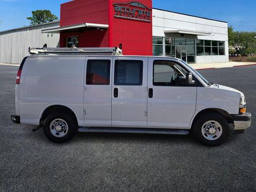 2020 Chevrolet Express 2500 RWD 2500 Regular Wheelbase WT