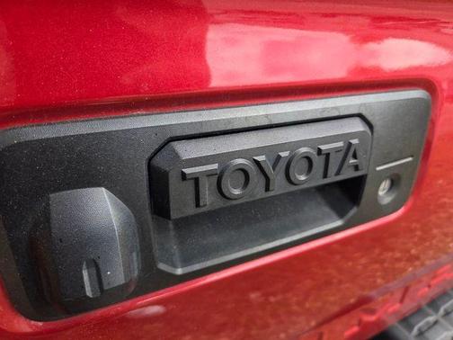 Barcelona Red Metallic 2021 Toyota Tacoma SR5