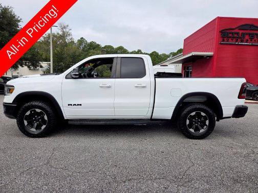 Bright White Clearcoat 2020 RAM 1500 Rebel