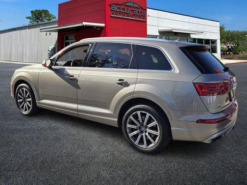 2017 Audi Q7 3.0T Prestige