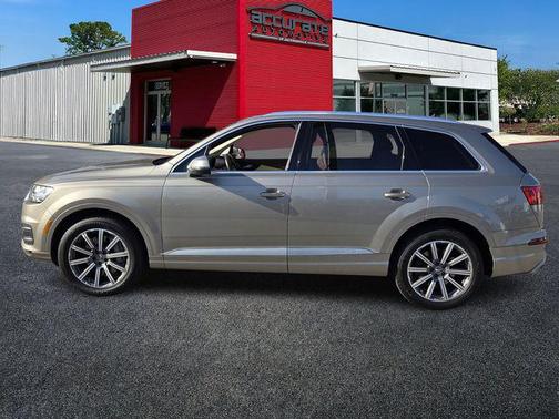 2017 Audi Q7 3.0T Prestige
