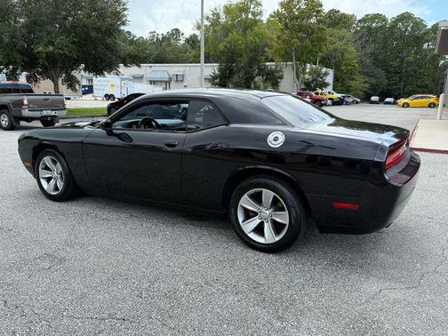 2011 Dodge Challenger Base