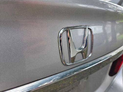 Alabaster Silver Metallic 2015 Honda Civic LX