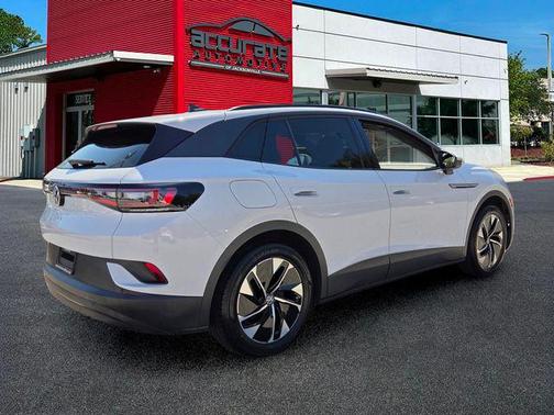 White 2022 Volkswagen ID.4 Pro S