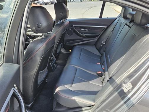 2016 BMW 328 328i
