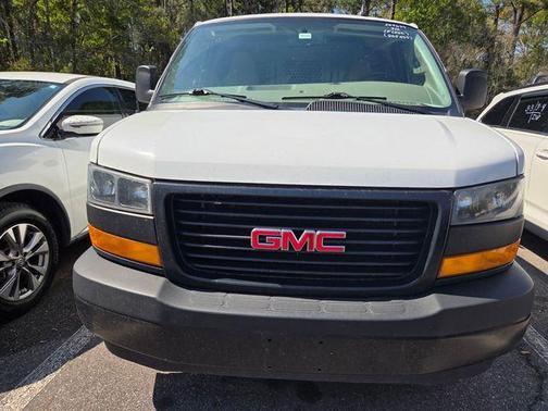 2023 GMC Savana 2500 Work Van