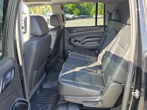 2020 Chevrolet Suburban LT