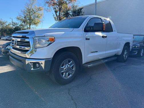 2016 Toyota Tundra SR5