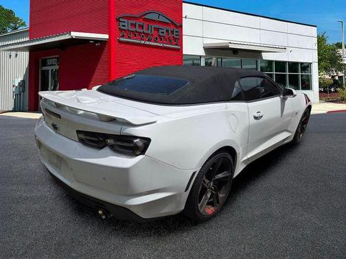 Summit White 2019 Chevrolet Camaro 2SS