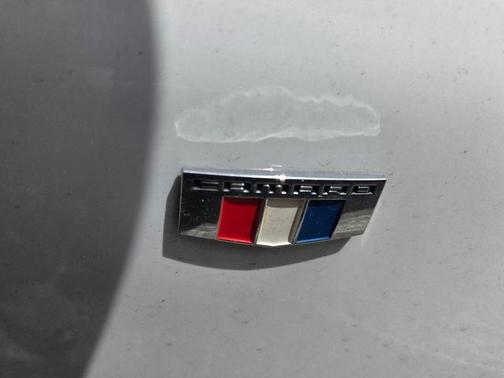 Summit White 2019 Chevrolet Camaro 2SS