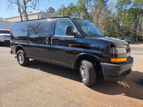 2021 Chevrolet Express 2500 RWD 2500 Regular Wheelbase WT