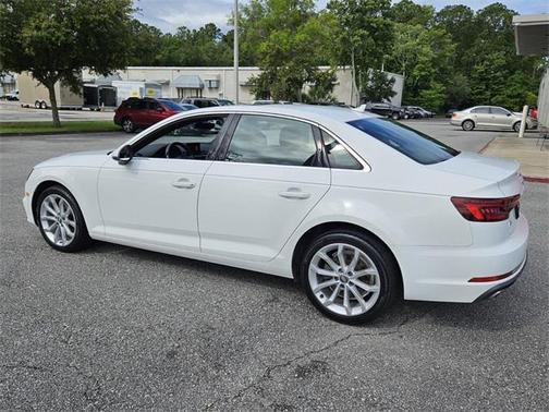 2019 Audi A4 2.0T Premium