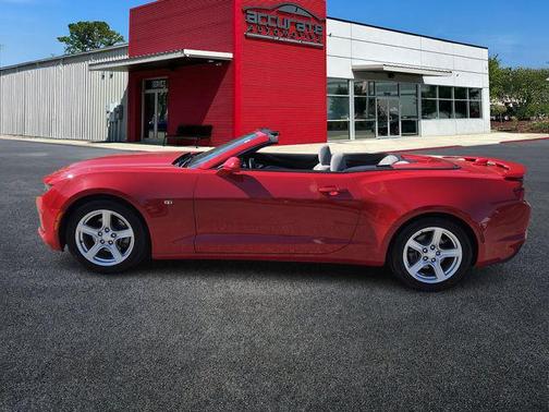 2020 Chevrolet Camaro 1LT