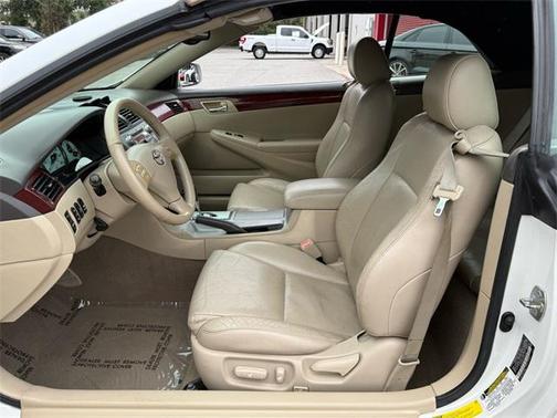 2005 Toyota Camry Solara SLE V6