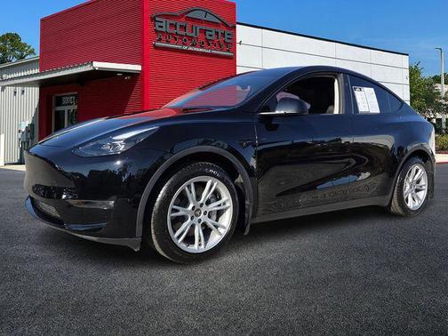 2024 Tesla Model Y Long Range Dual Motor All-Wheel Drive