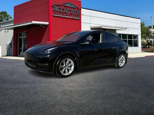 2024 Tesla Model Y Long Range Dual Motor All-Wheel Drive