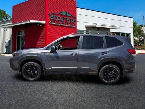 Magnetite Gray Metallic 2024 Subaru Forester Wilderness