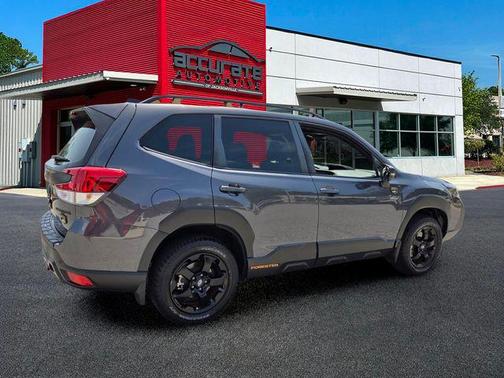 Magnetite Gray Metallic 2024 Subaru Forester Wilderness