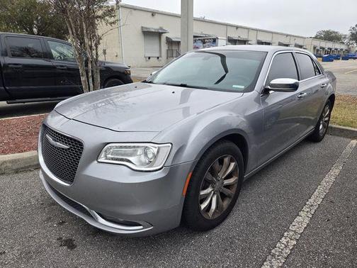2018 Chrysler 300 Limited