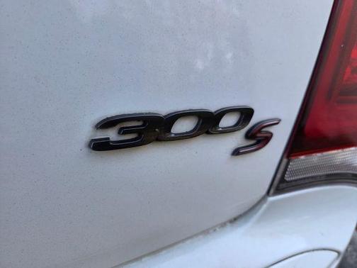 2022 Chrysler 300 S